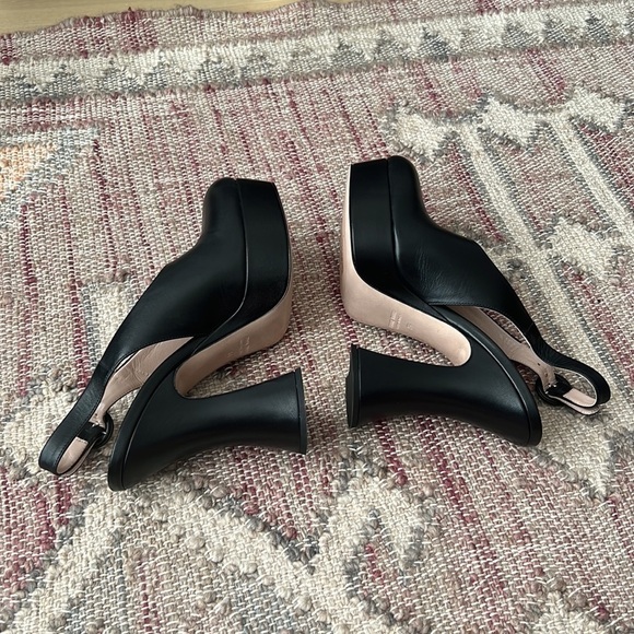 Miu Miu | NWOB Fall 2020 Black Leather Mary Jane Platform - Size IT 39 - Picture 10 of 13